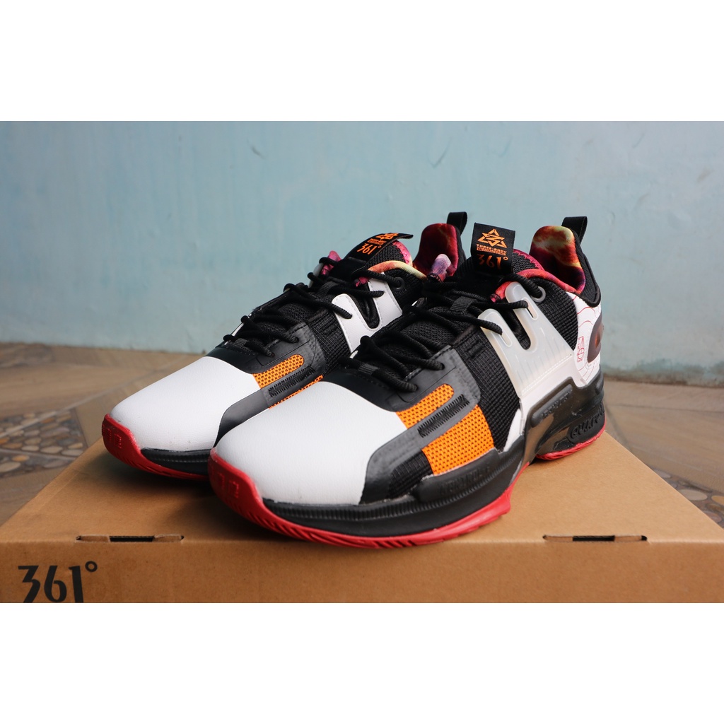 Sepatu Basket 361 Kyranbek 2/Kontrol 2 White BNIB Original 100% Size 42