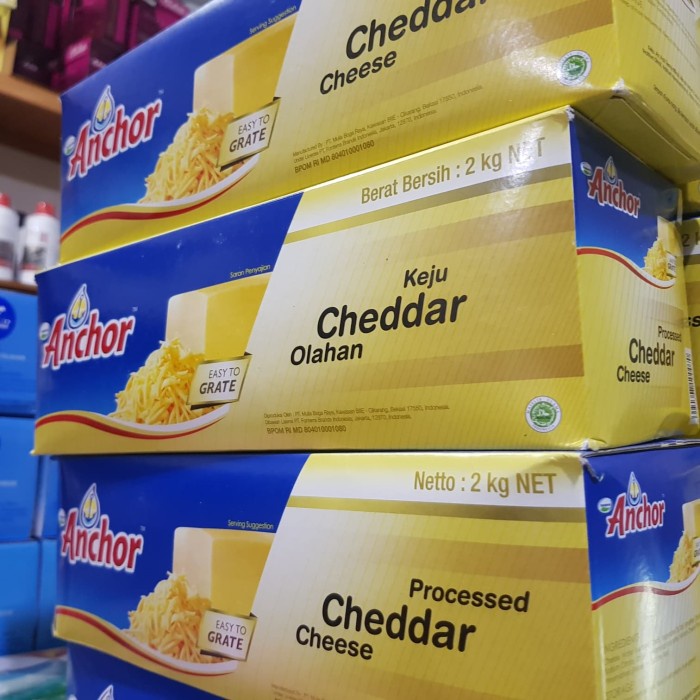 

T0P ANCHOR CHEDDAR 2KG CHEESE / KEJU PARUT NICE