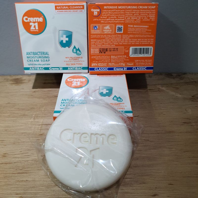 Sabun batang Cream 21 Antibacterial moisturising  125g