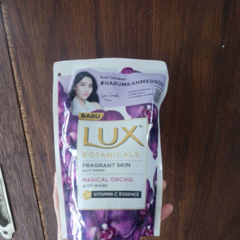 [MURAH] LUX refill body wash cair 400 ml