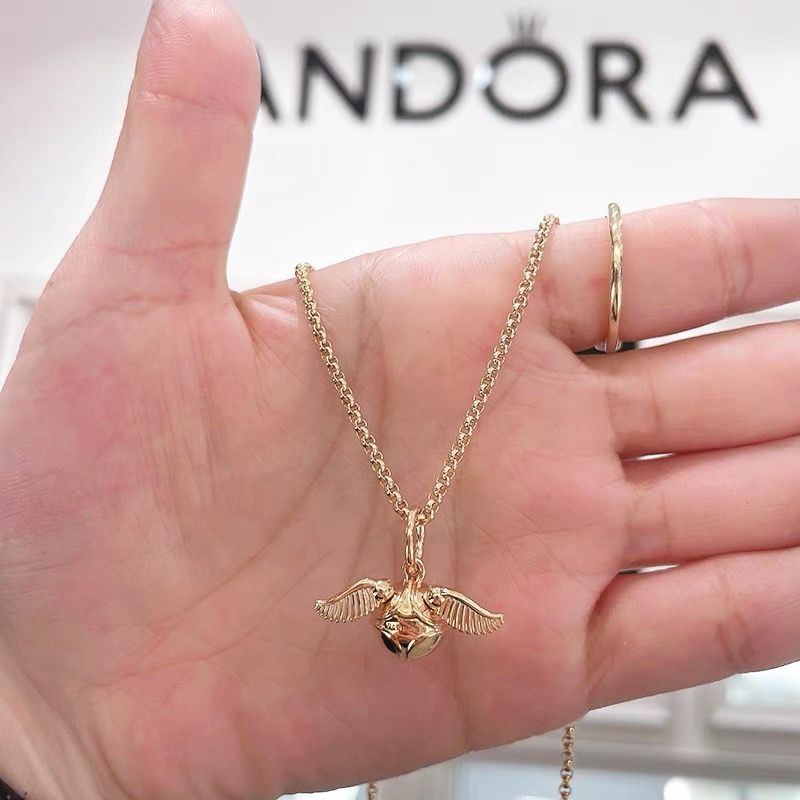 Pandora Kalung Emas 18K Hias Liontin Snitch Harry Potter Untuk Wanita