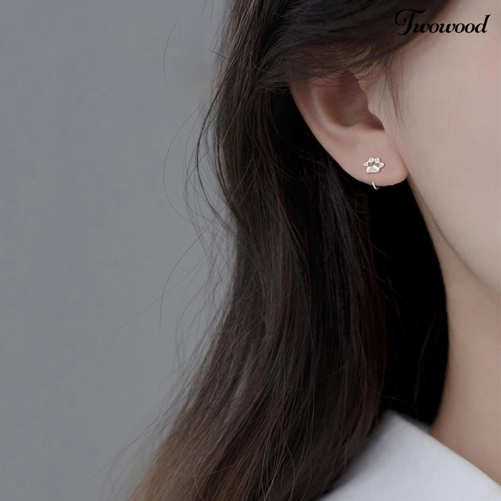 1 Pasang Anting Stud Hypoallergenic Lapis Silver Model Setengah Lingkaran Untuk Wanita