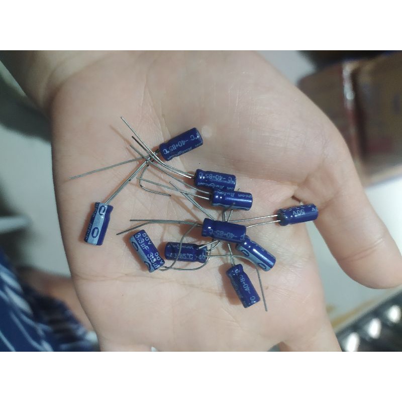 10pcs Elco Elko Capacitor Kapasitor 3,3/50 3,3uF/50 3,3/50V 3,3/50V 3,3uF/50v 3,3/50V 3.3uf 50v Kualitas Bagus Isi 10 Buah