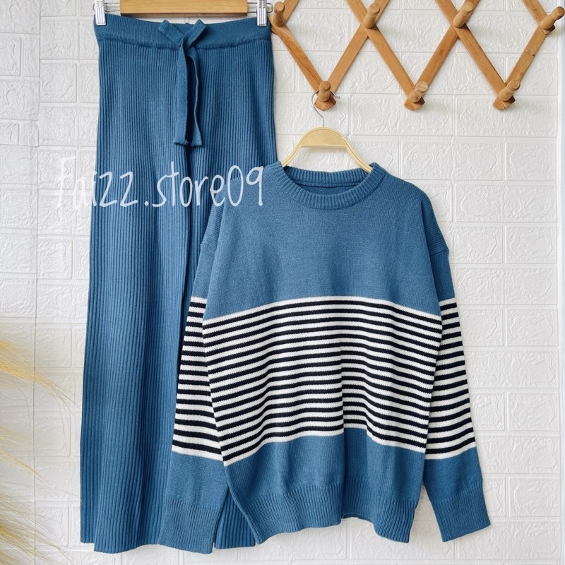 Oneset Swedy Sweater Stripe  Setelan Celana Kulot Rajut