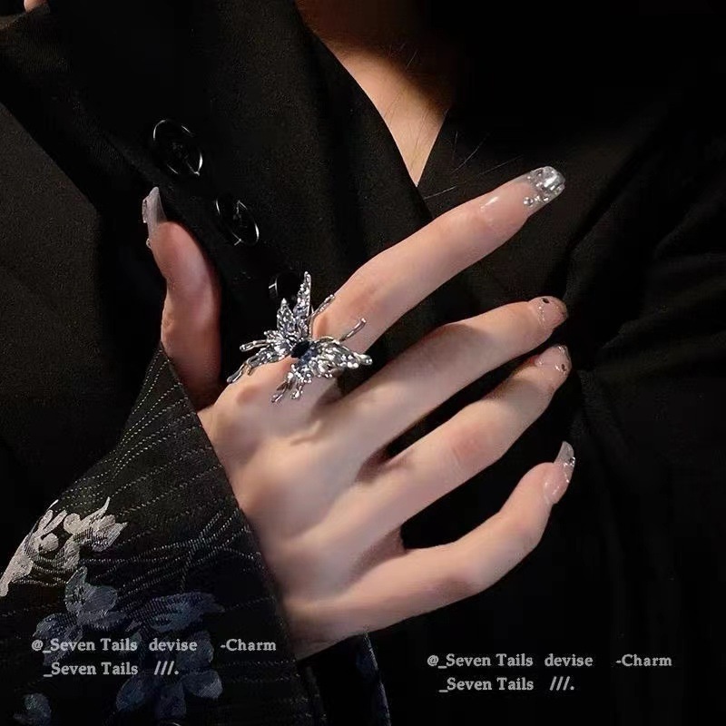 Cincin Jari Telunjuk Model Terbuka Desain Butterfly Liquid Untuk Wanita