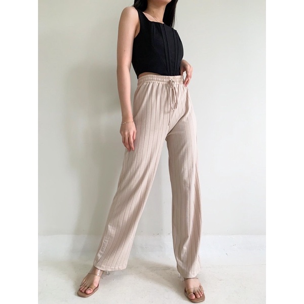 Carolla Pants (Celana Premium comfy dengan tekstur)