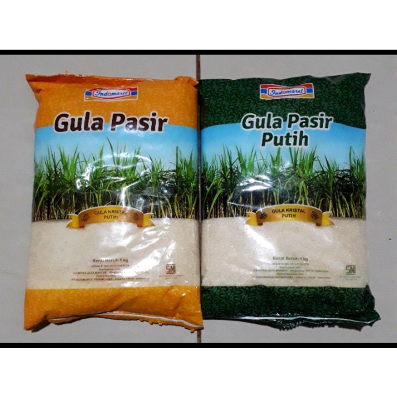 

GULA PASIR PUTIH GULA BERLABEL INDOMARET. guna warna kuning gula warna putih