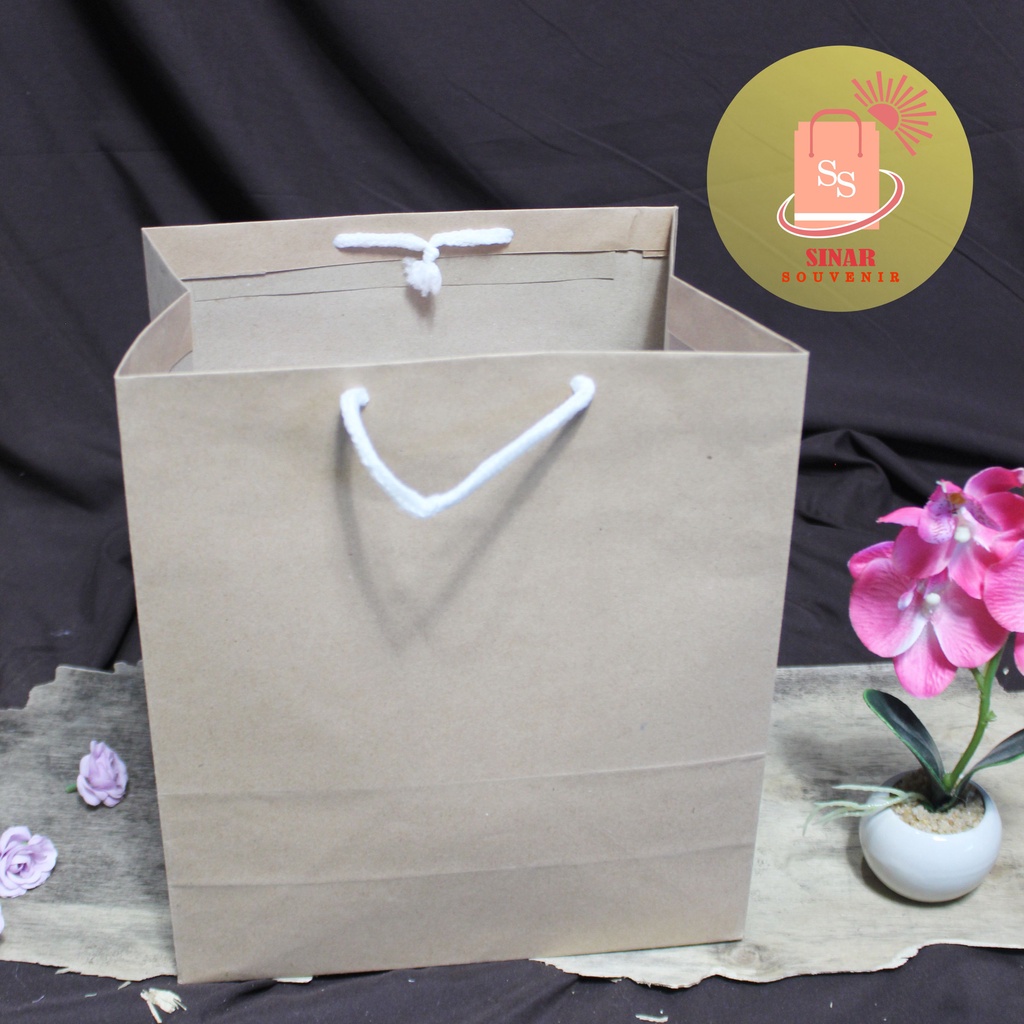 

TAS KERTAS / TAS KERTAS CUSTOM UK 25 X 20 X 27