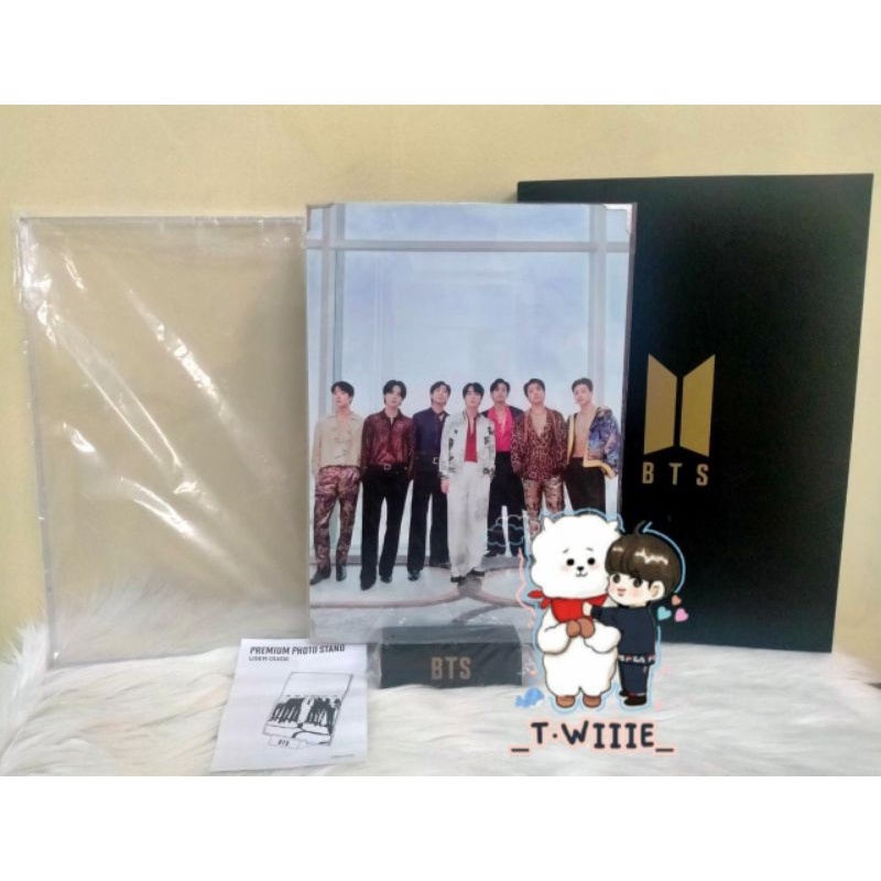 Merch  Box 8 BTS