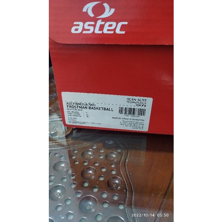 sepatu basket astec