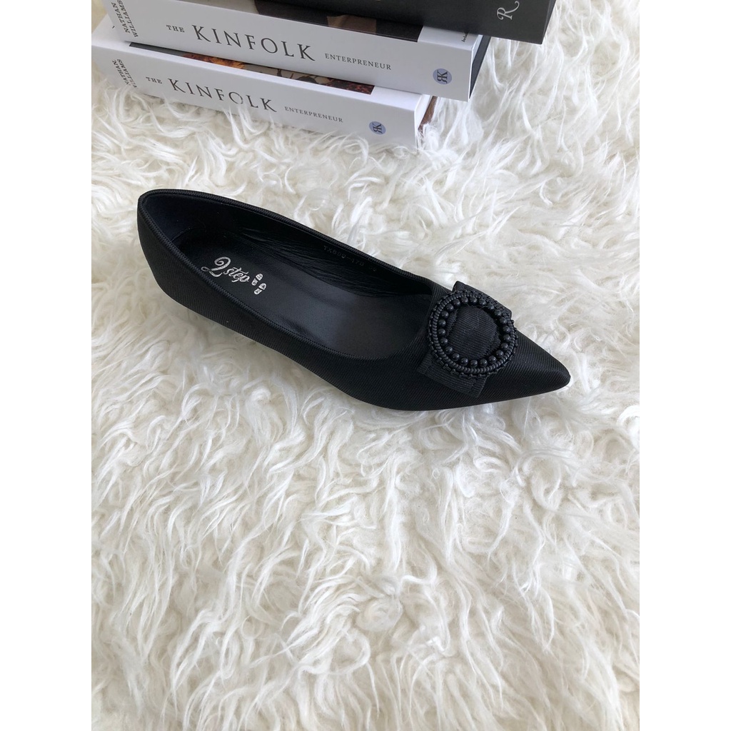 2Step-TX899-47B Sepatu pantofel heels wanita 4cm bahan kain bergaris size 36-40