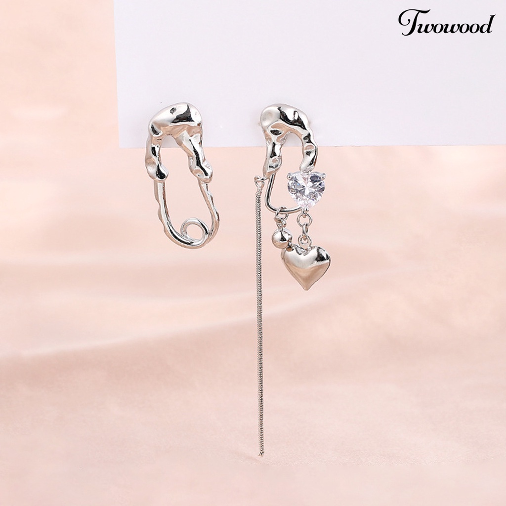 1 Pasang Anting Bentuk Paperclip Asimetris Untuk Wanita