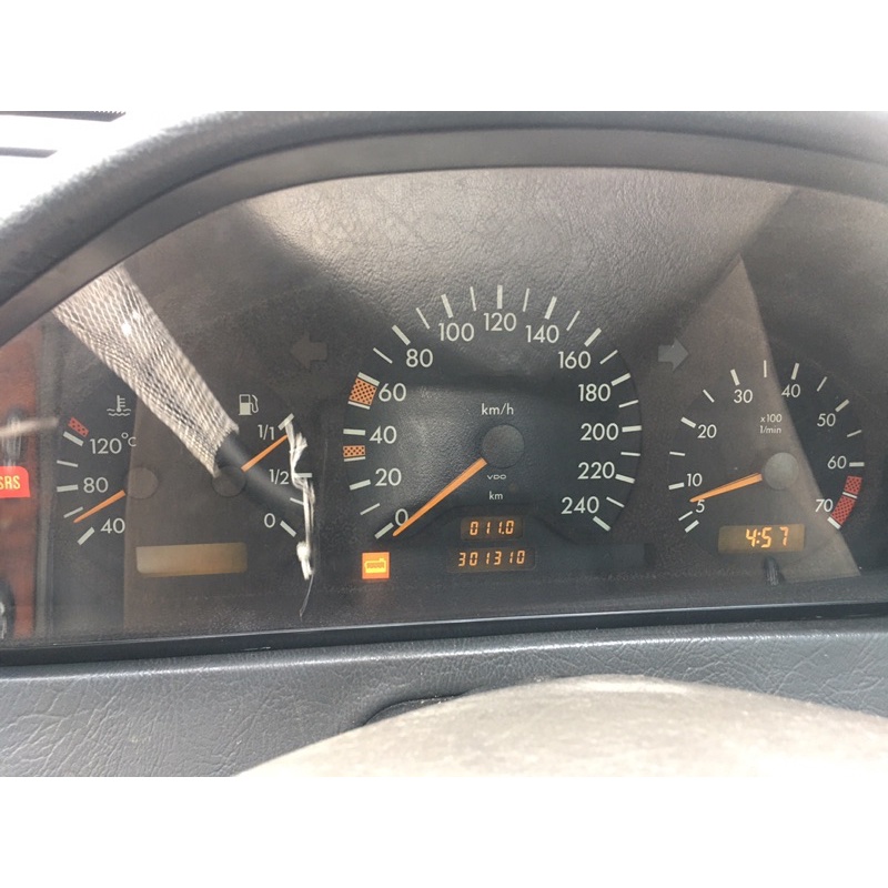 W202 - Speedometer / Instrument Cluster Mercedes 202 540 60 47
