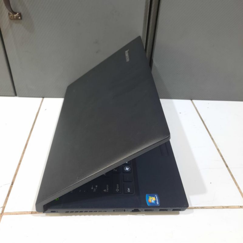Laptop Lenovo B4400 Cor i5-4200M doblevga Nvdia Geforce 710M
