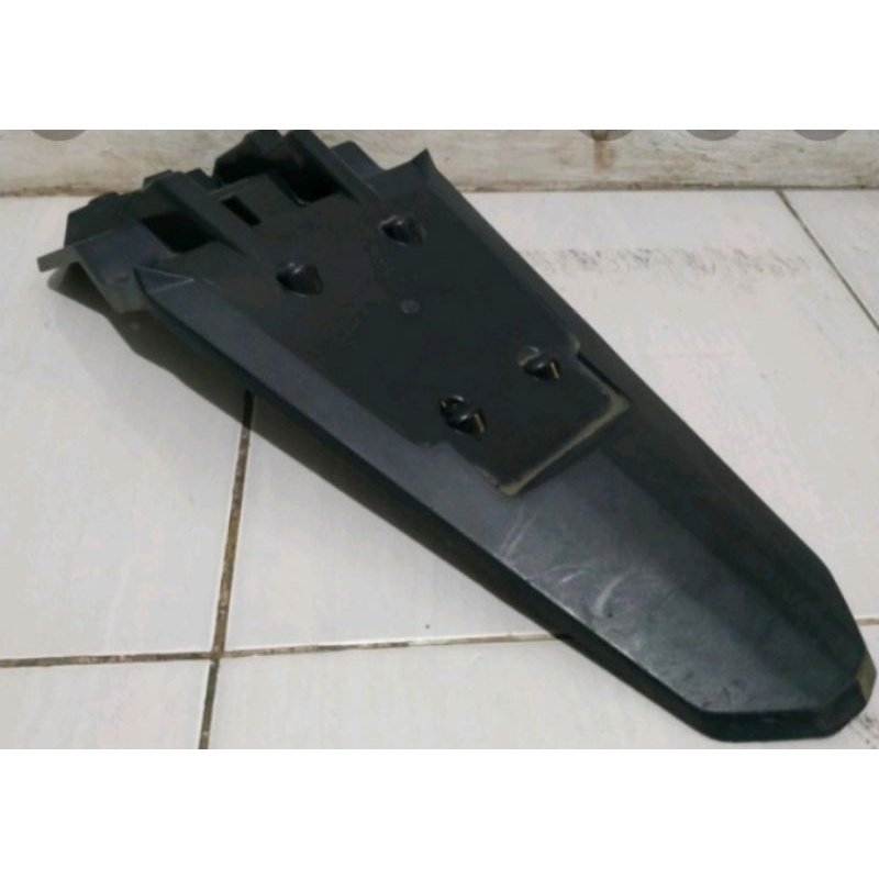 spakbor belakang byson