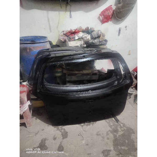 pintu bagasi ayla agya