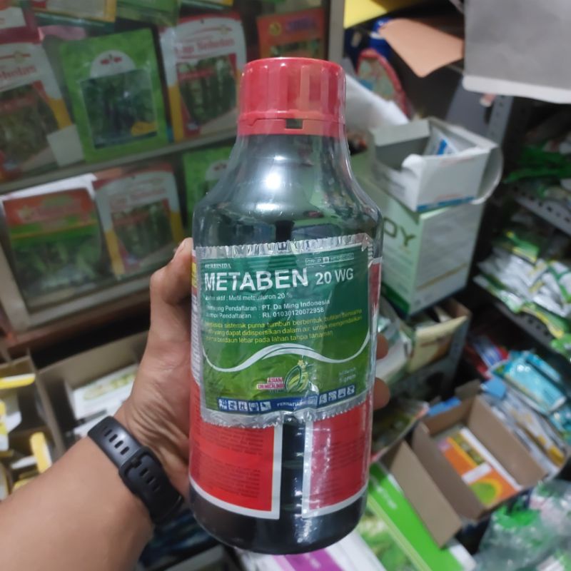 HERBISIDA MEGAXONE 135 SL 1 LITER PEMBASMI GULMA CEPAT PLUS METABEN 20 WG