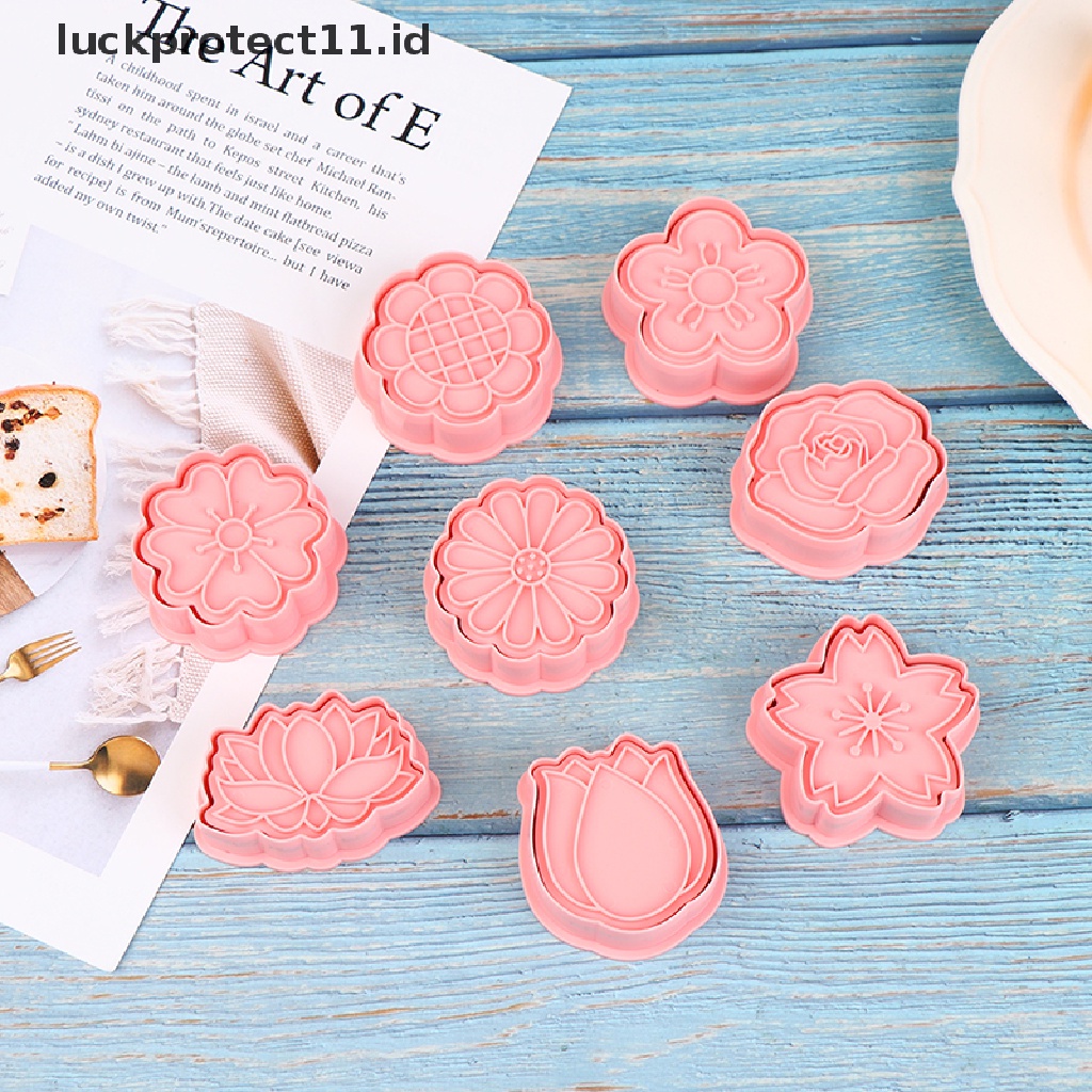 8pcs / Set Cetakan Kue / Biskuit / Fondant Bentuk Bunga 3D Bahan Plastik