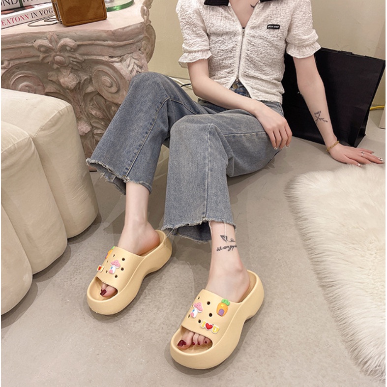 EVA Sandal Slop Wanita Wedges Sendal Fuji Import Tebal 6 Cm Carrot Jabbitz Bahan Spons Super Ringan Empuk Elastis Non-Slip Sole Sandal Jelly Fuji Motif Bear Import/Sandal Wesges wanita Platfrom Tebal terbaru / Sendal rumah / Flas baim