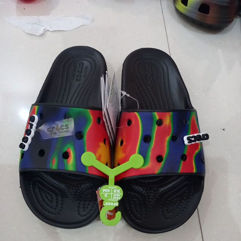 Sandal crocs 207557-089