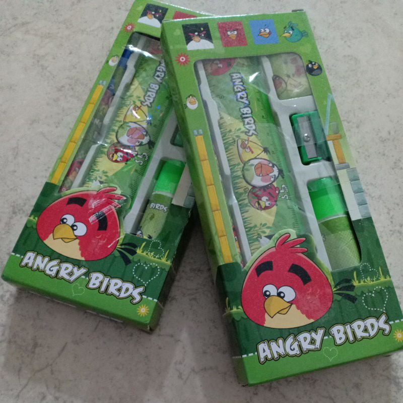 

stationery set Angry Birds