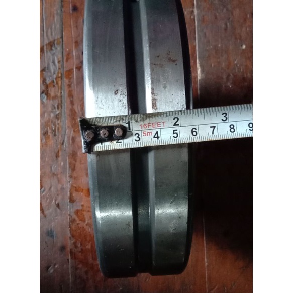 Bearing/Laker Diameter 28Cm Bekas