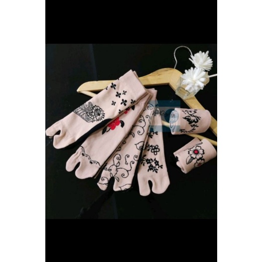 kaos kaki jempol pendek motif hena wanita muslimah dewasa