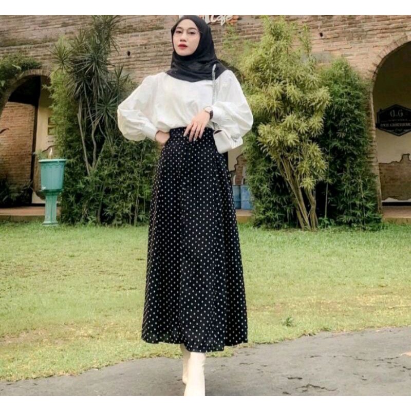 Rok Polka wanita bahan shakila Al size fit to xl/rok pollka wanita