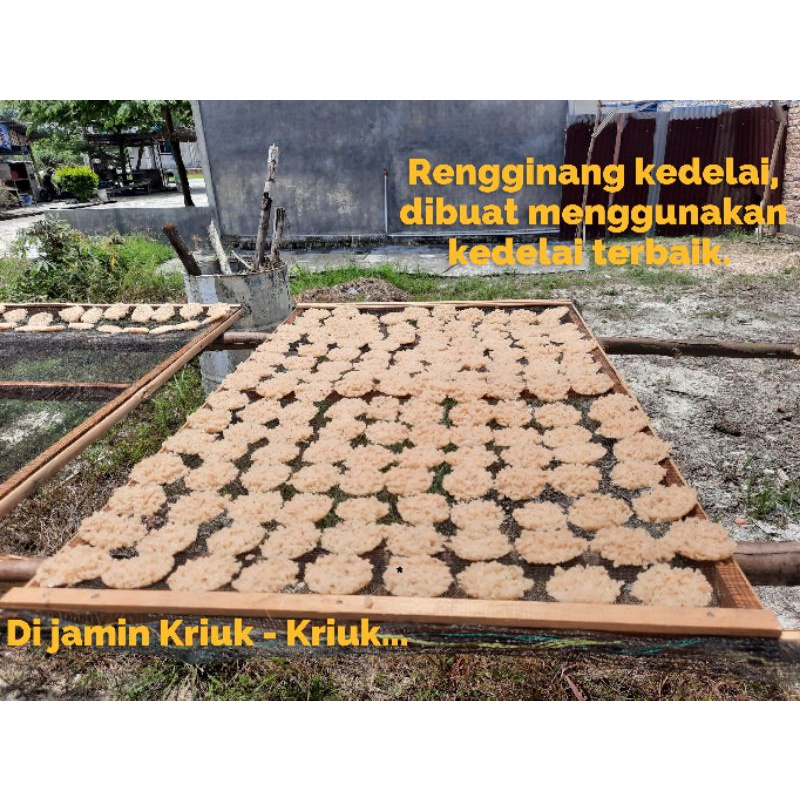 

Rengginang kedelai makanan rumahan cocok untuk keluarga, teman dan orang terkasih