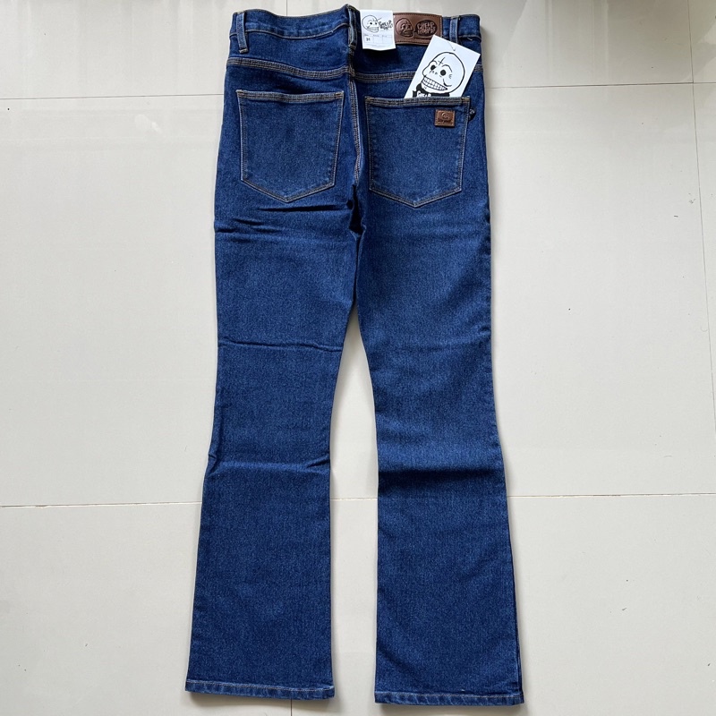 CELANA JEANS CUTBRAY PRIA