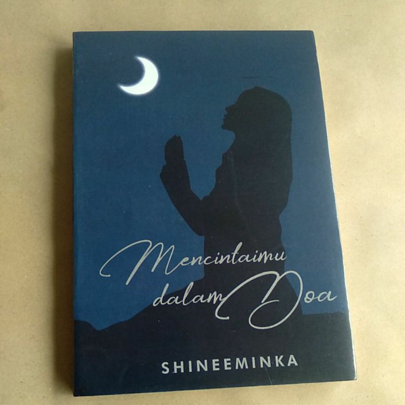 

Novel Mencintaimu Dalam Doa