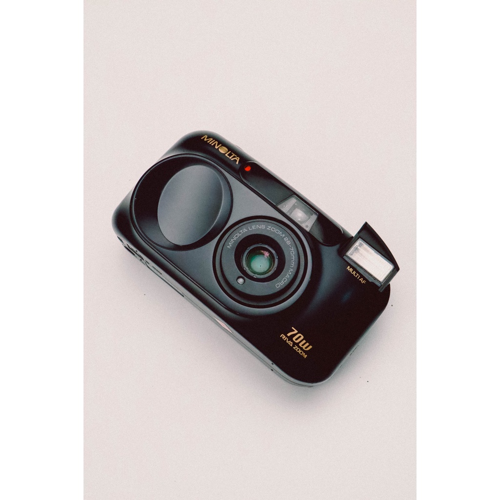 Kamera Analog Minolta Riva 70W Black Super Mulus Normal 