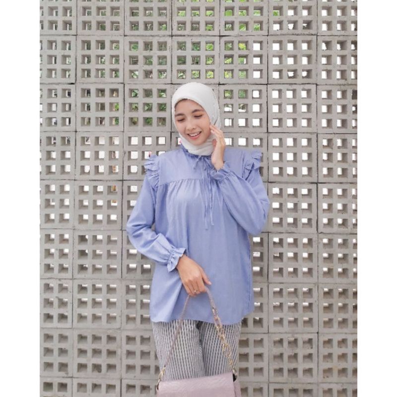 TONE THIRS BLOUSE