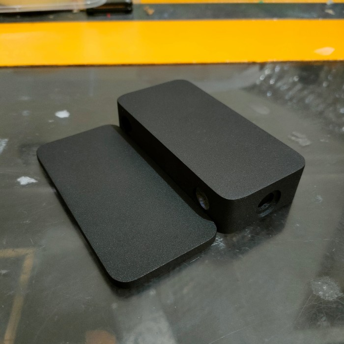 Box CNC Powdercoat model V3 Black not hammond 1590G