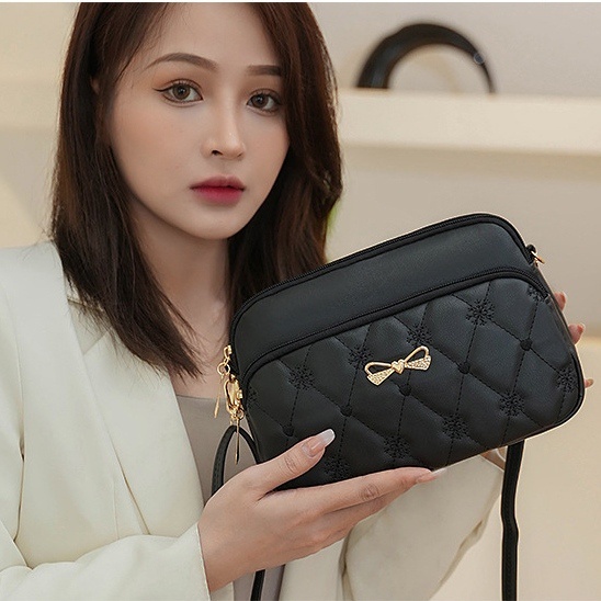 TAS SELEMPANG WANITA KOREA KULIT HITAM JONVA TA687B5 IMPORT SLING BAG KECIL REMAJA KEKINIAN BRANDED FASHION PREMIUM MURAH CEWEK CASUAL SIMPLE BATAM