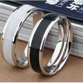 Cincin Couple Titanium Putih Hitam, Free Ukir nama