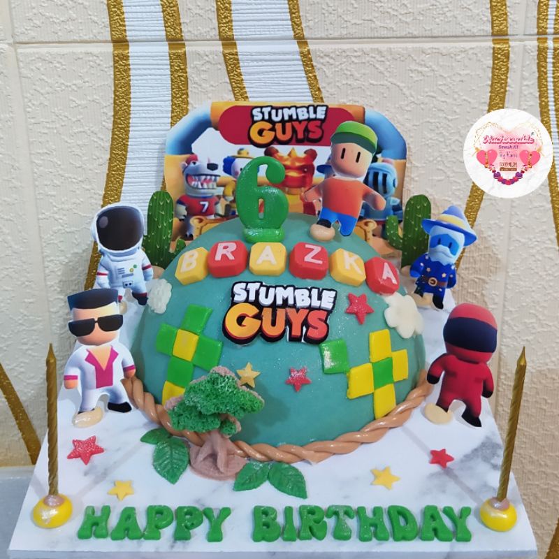 

Pinata Cake stumble guy