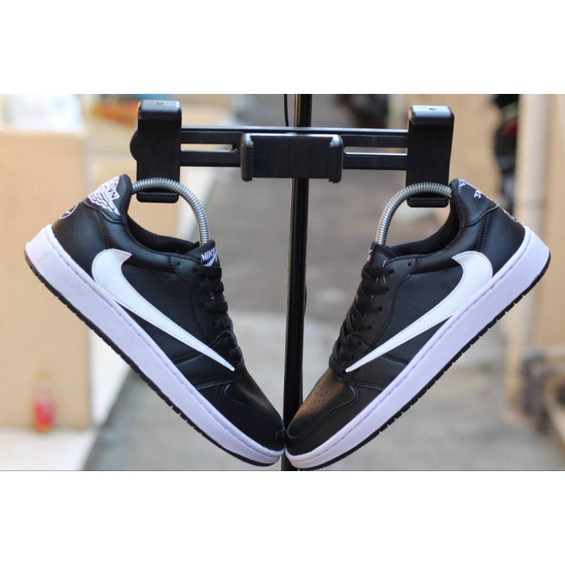 Sepatu Kets NKE J0rdan Offwhiite Pria. Ukuran 39-43