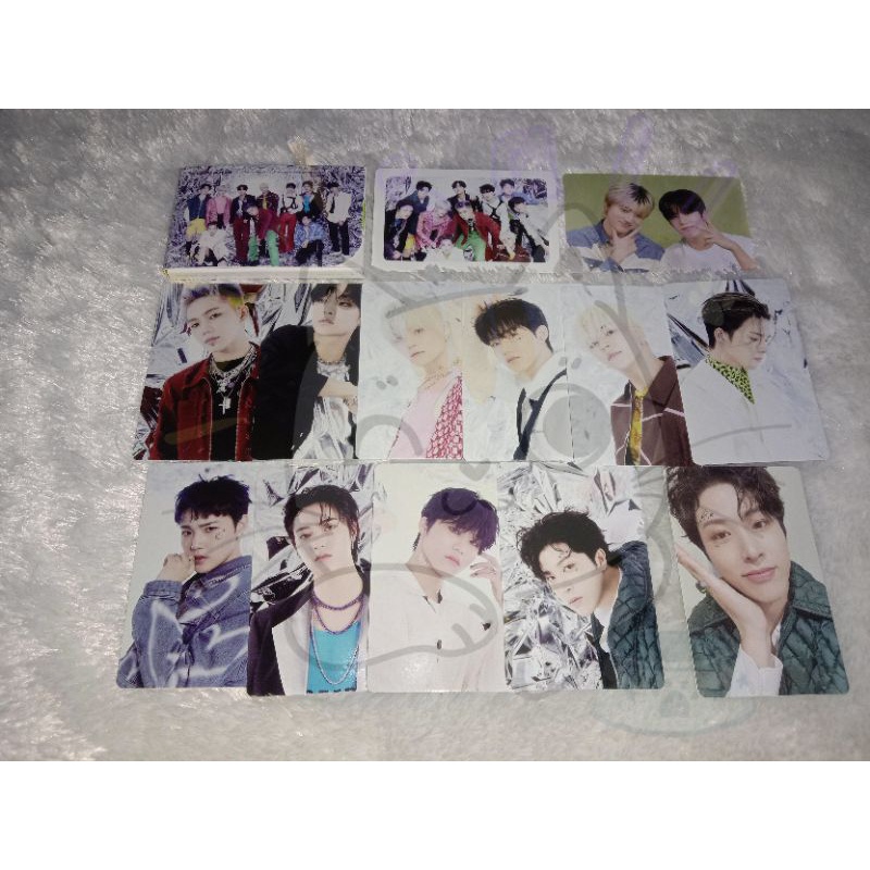 Photocard Selca Konsep YG TAG Treasure C ver Green Junghwan Haruto Jeongwoo Grup A B D