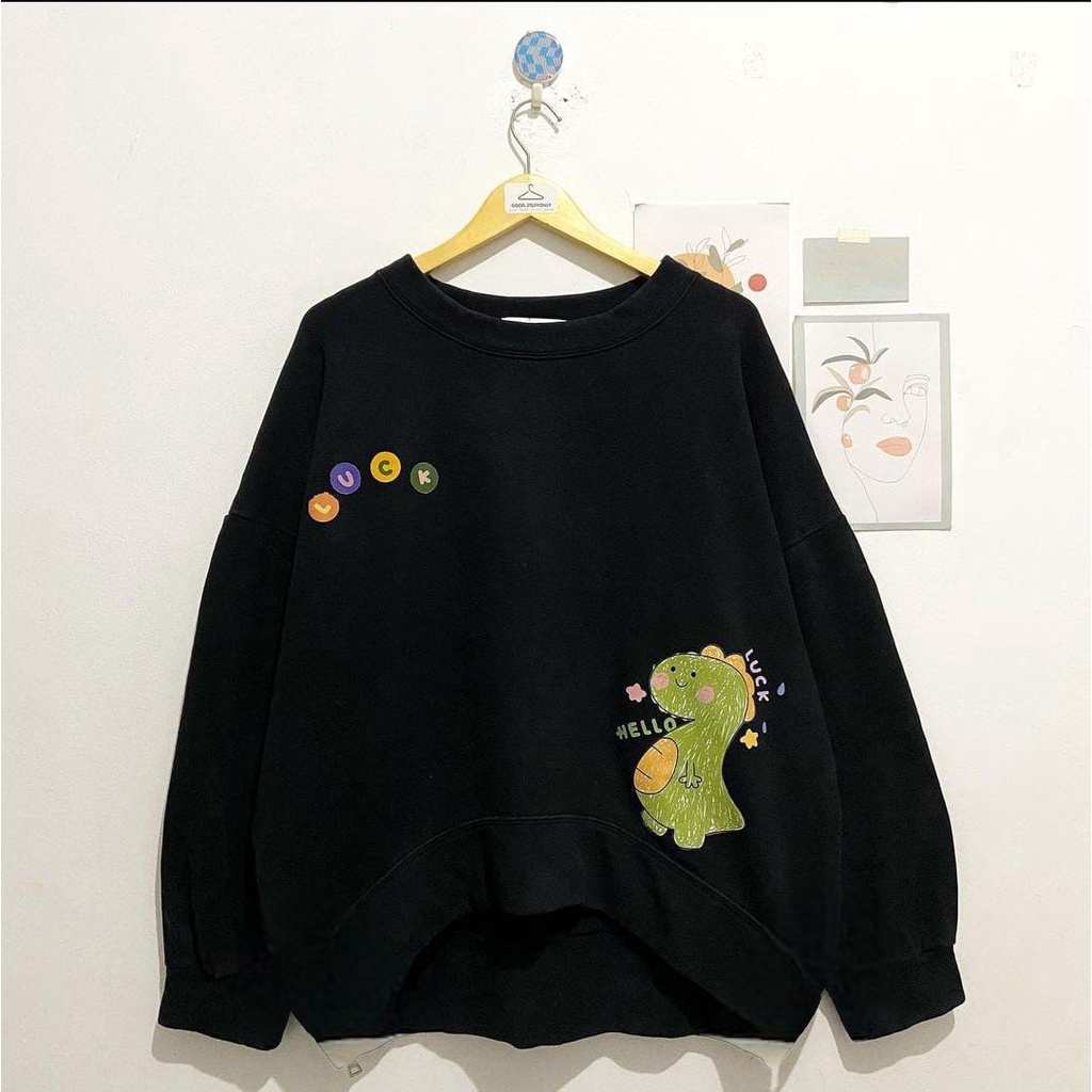 LUCK HELLO DINO SWEATER CREWNECK BAHAN FLEECE (IC)