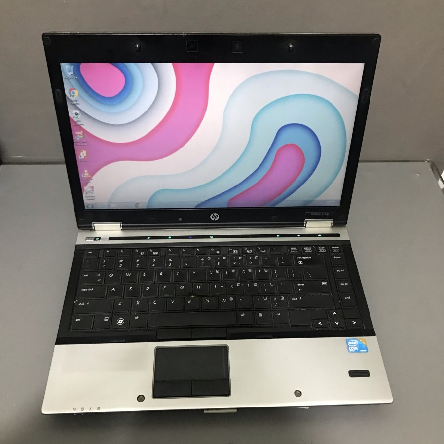 HP ELITEBOOK 8440P CORE I7 4GB/320GB