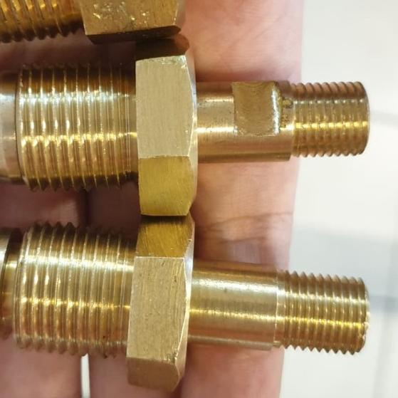 nepel tabung oksigen kuningan 5/8 in 22 mm drat luar ke 1/4 in drat