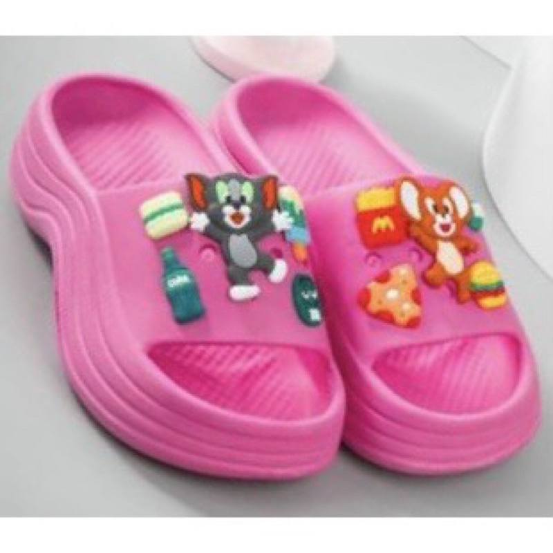 Sandal fuji anak perempuan jibbitz Tom &amp; Jerry