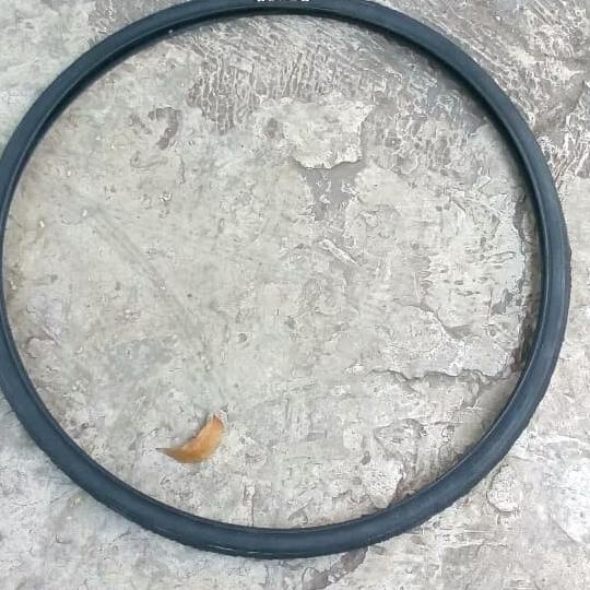 BAN SEPEDA BAN LUAR KENDA 700x28C K7001