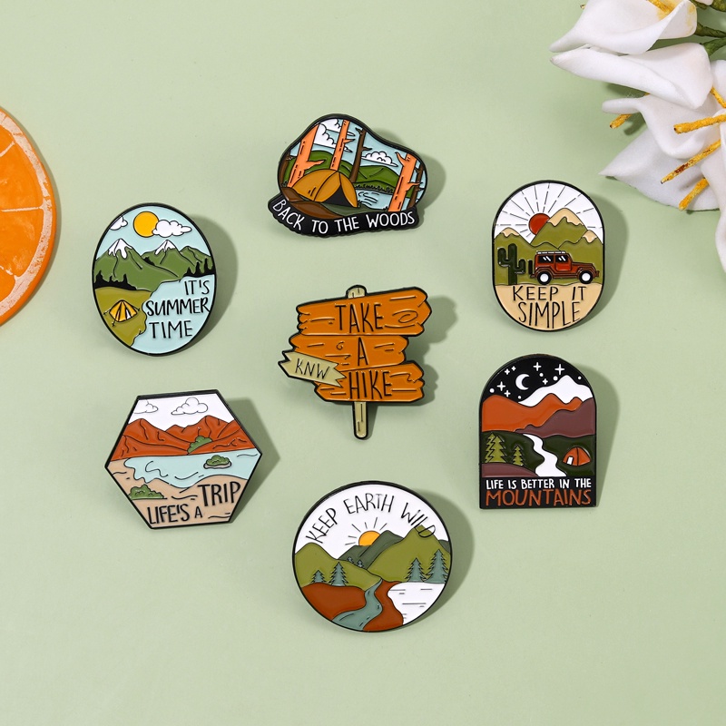 Bros Pin Enamel Desain Pemandangan Untuk Outdoor / Camping