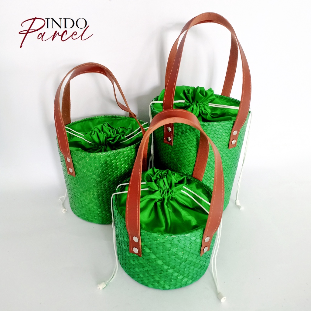 

INDOPARCEL - Tas Parsel Jinjing Anyaman Pandan Hampers Gift Anyaman Tali Kulit Isi 1 sd 3 Toples