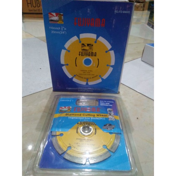 Potongan keramik fujiyama