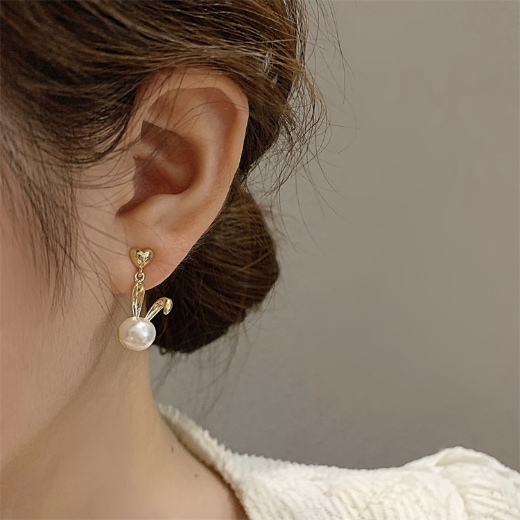 Anting Stud Desain Kelinci Aksen Mutiara Bahan S925 Silver Untuk Wanita