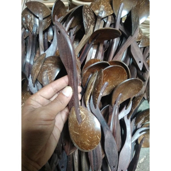 Centong Sayur kayu, sendok sayur atau Irus batok kelapa