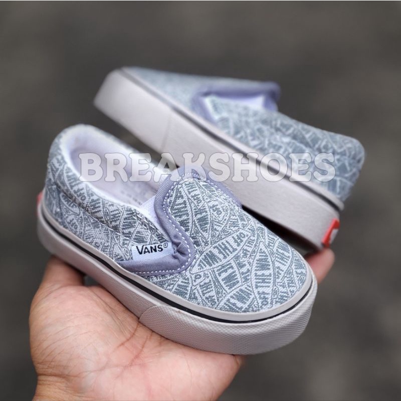 Sepatu anak slip on logo off the wall full abu